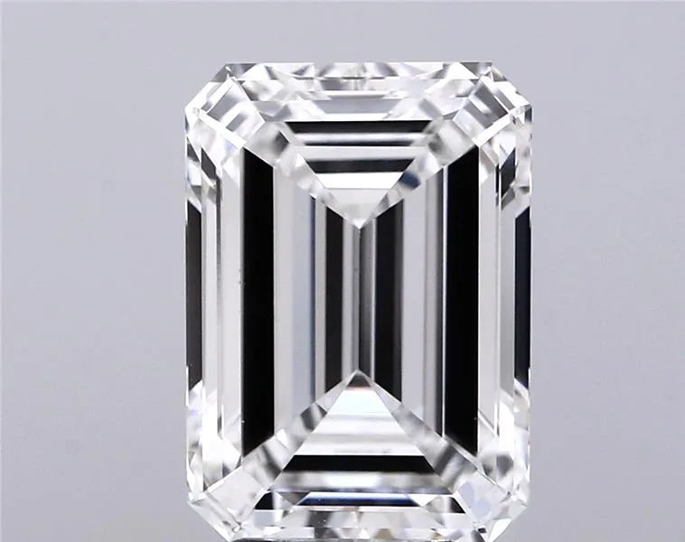 5.01ct Emerald Lab Grown Diamond (Colour F, Clarity VVS2, IGI Certified)